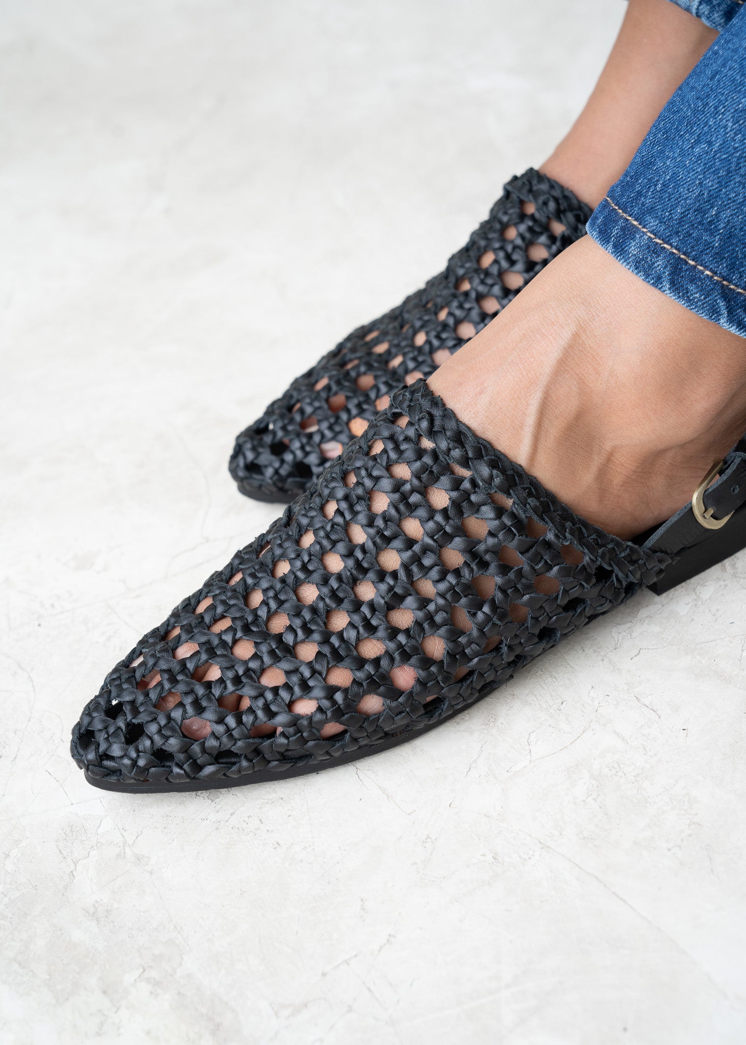 Vienna Woven Mule Black