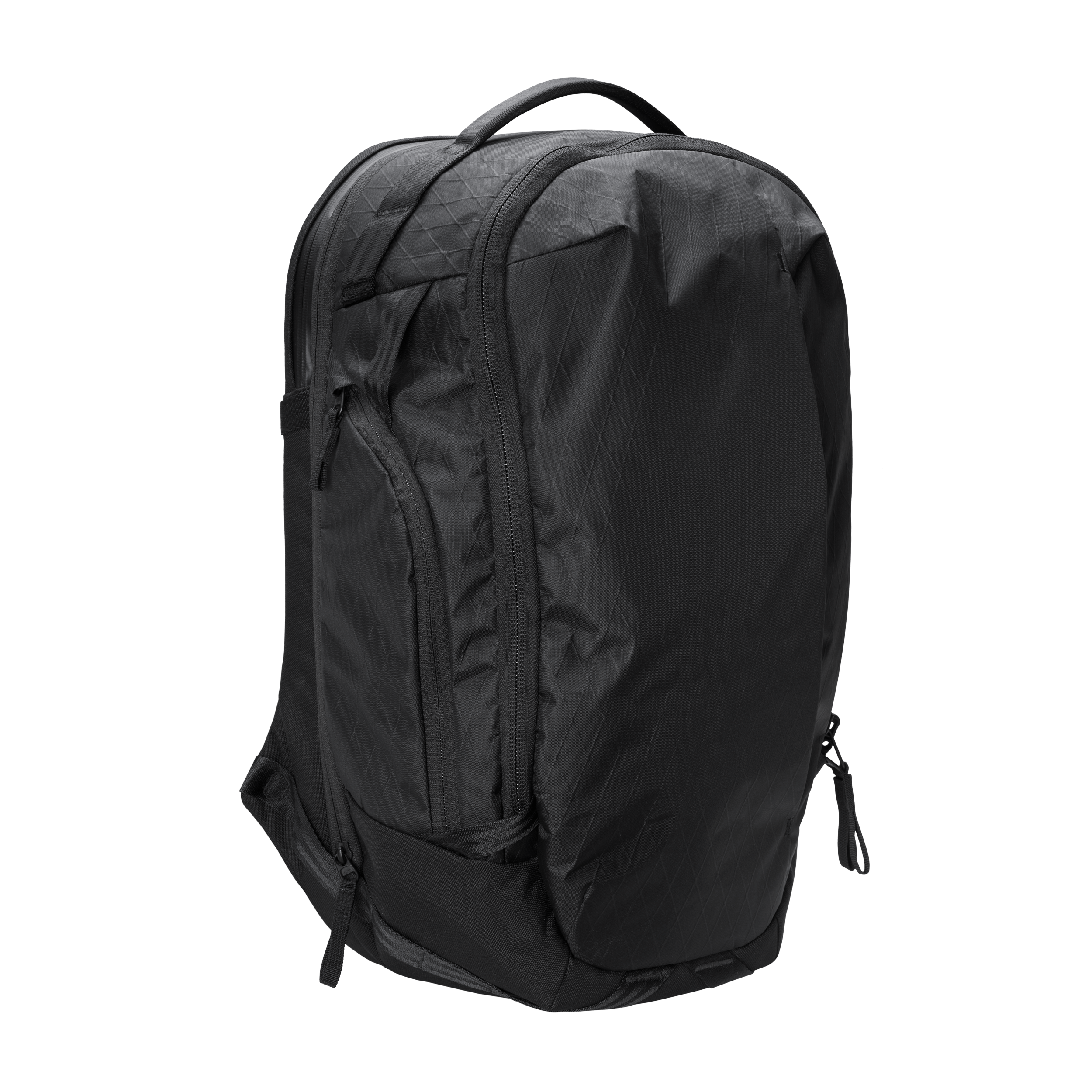 MaxBackpack32LTarmacBlack-Right.png