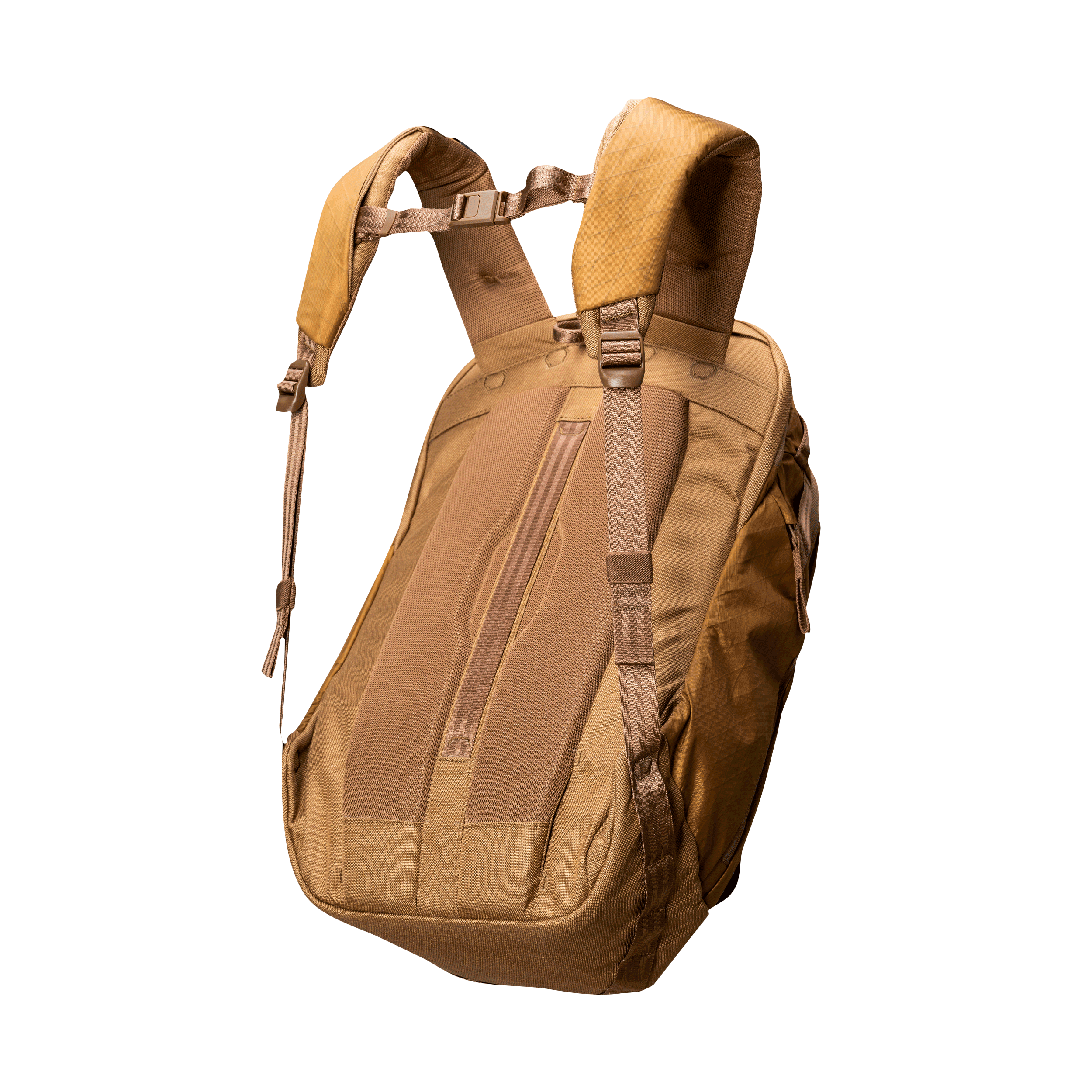 MaxEDC_DesertBrown_Hanging_f5e11008-9ad4-44e5-911d-c9c2378aabb6.png